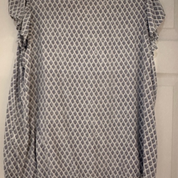 Blue and white flutter sleeve blouse - Picture 2 of 3